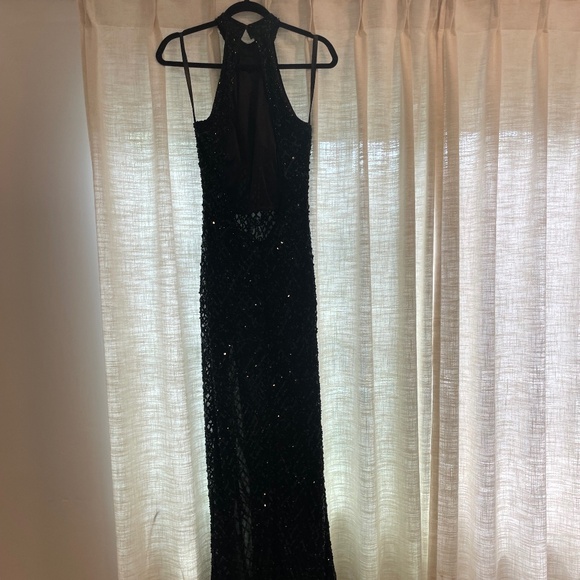 Mac Duggal 4112 Black Sequin Halter Open Back Dress - Picture 4 of 9